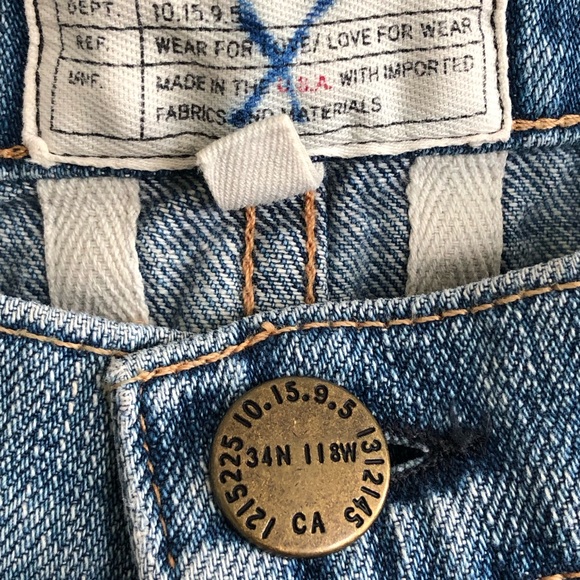 Current/Elliott Straight Leg Distressed Denim Jeans - Picture 6 of 9